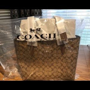 Coach NWT Khaki/Saddle CoatedCanvas Tote